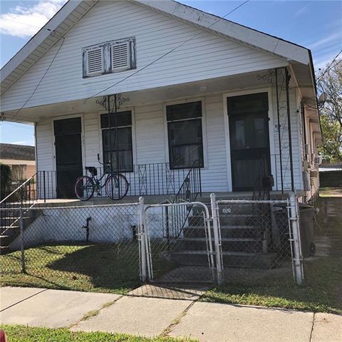 525-527 MONROE Street Gretna LA 70053