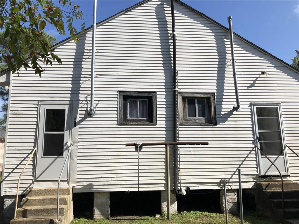 525-527 MONROE Street