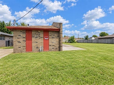 2824 STACIE Drive Violet LA 70092
