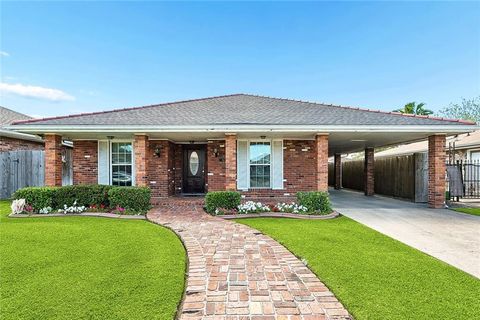 912 GIUFFRIAS Avenue Metairie LA 70001