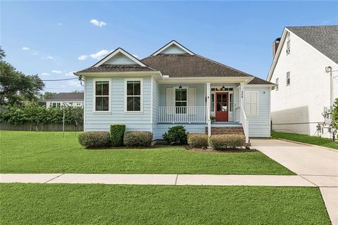 Photo of 334 STAFFORD Place, New Orleans, LA 70124 (MLS # 2552296)