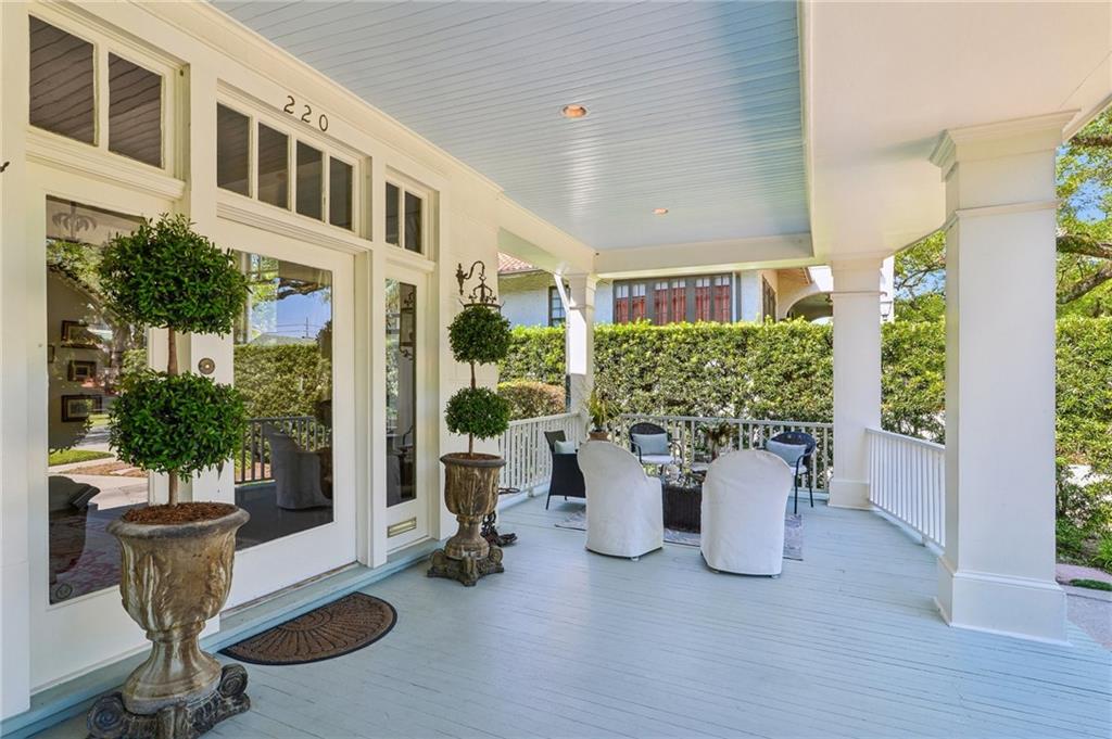 220 AUDUBON Boulevard