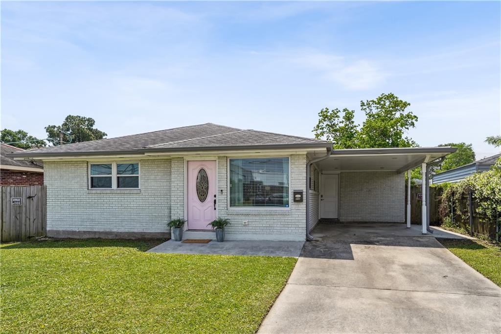 3736 PONTIAC Street