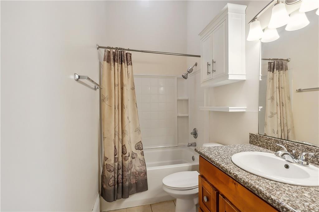 New Orleans, Louisiana 70118, United States, 2 Bedrooms Bedrooms, ,1 BathroomBathrooms,Residential,Pending,58142