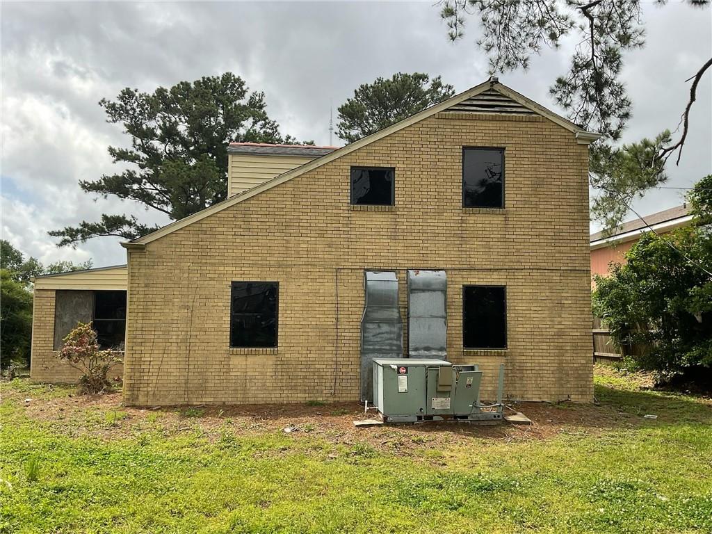 708 BORDENAVE Street