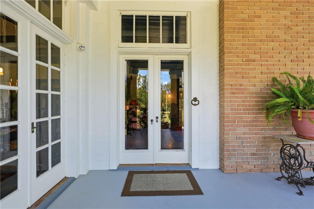 39241 MOUNT VILLA ESTATE Road