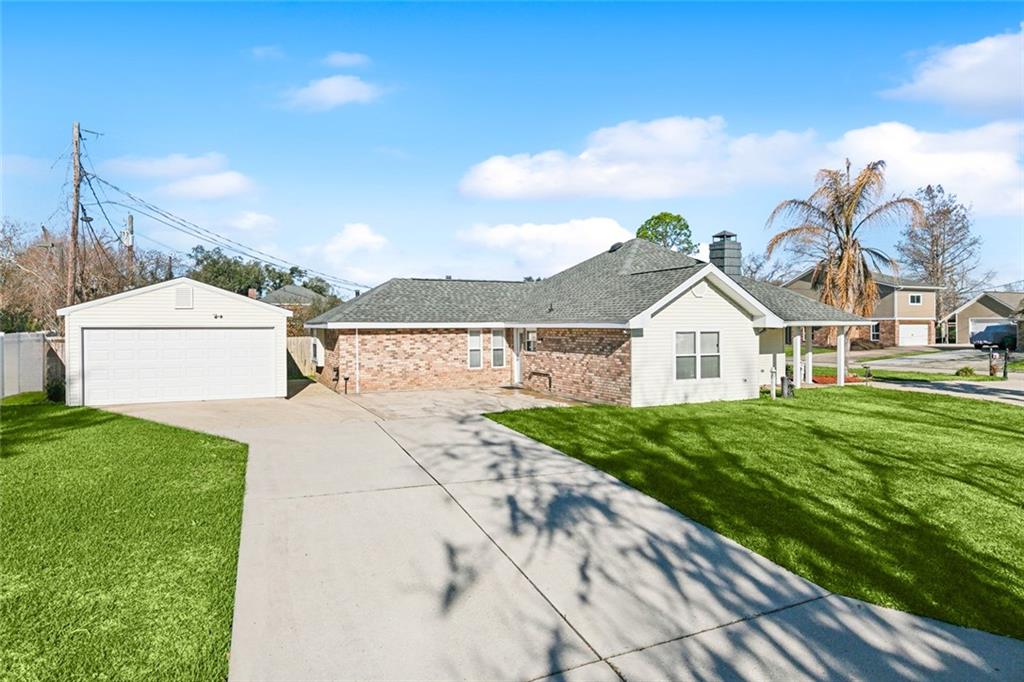 130 IVY Court