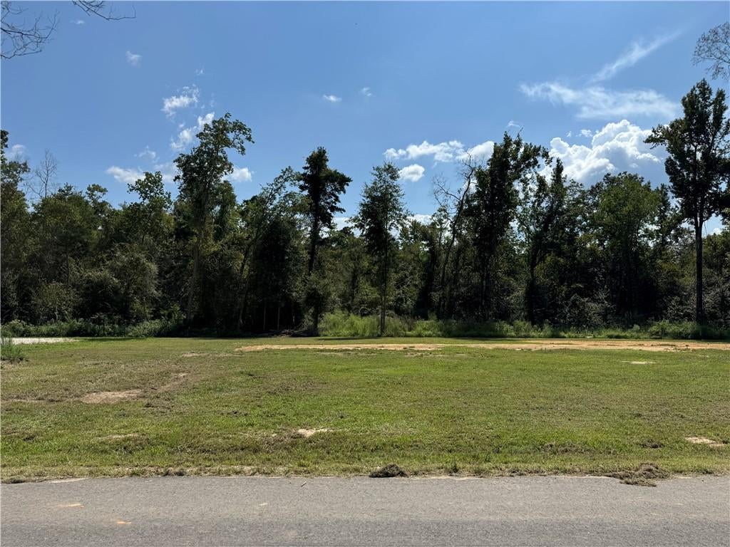 LOT B LINDA'S HAVEN Road