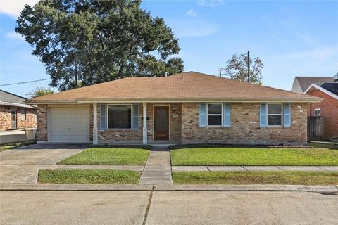 2105 BELMONT Place Metairie LA 70001