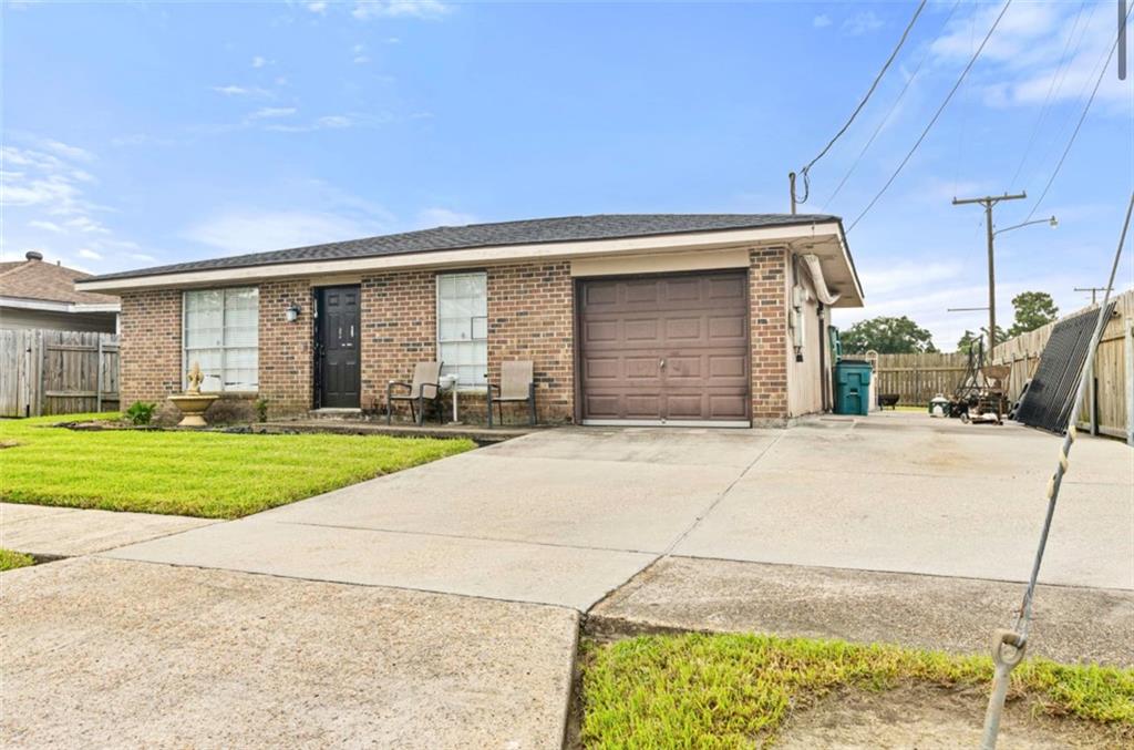 2800 CARDINAL Drive