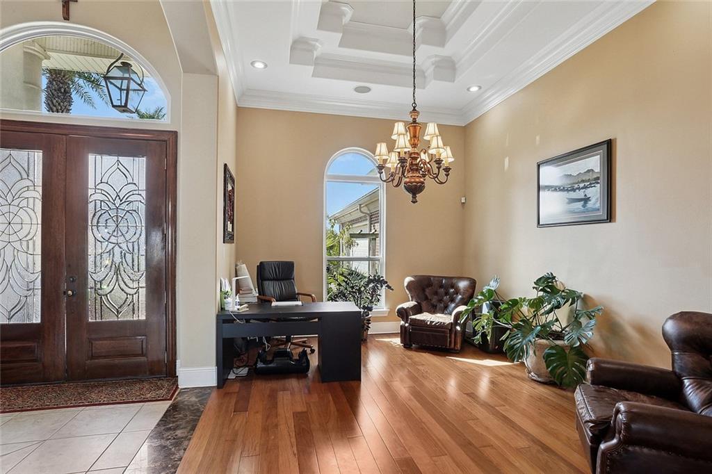 2311 SUNSET Boulevard