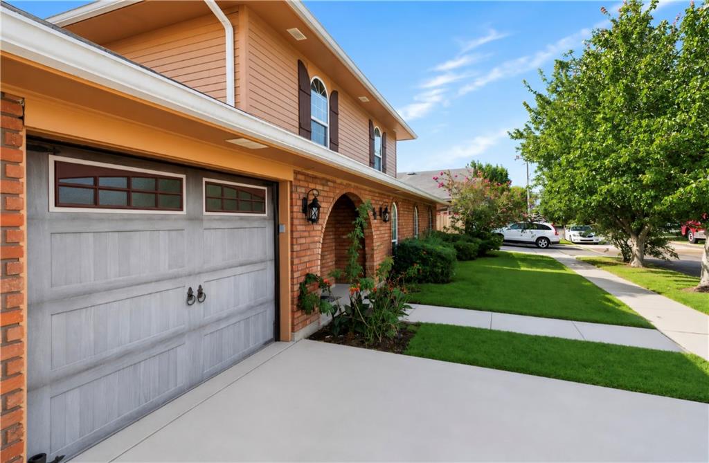 3516 PECAN Drive