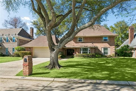 33 CHATEAU DU JARDIN Drive Kenner LA 70065