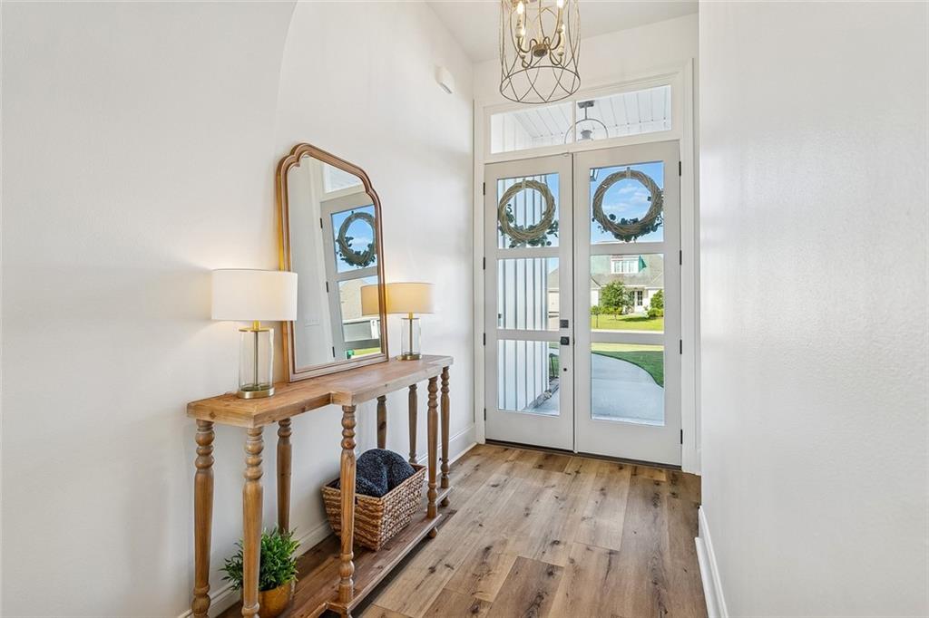 7037 BALD EAGLE Circle