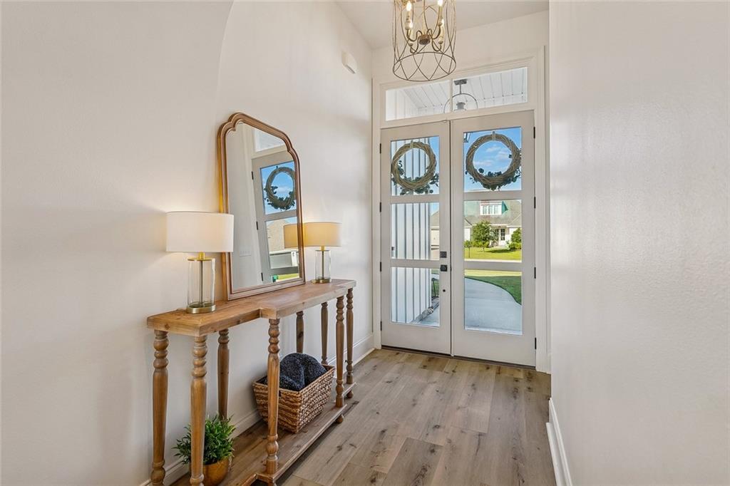 7037 BALD EAGLE Circle