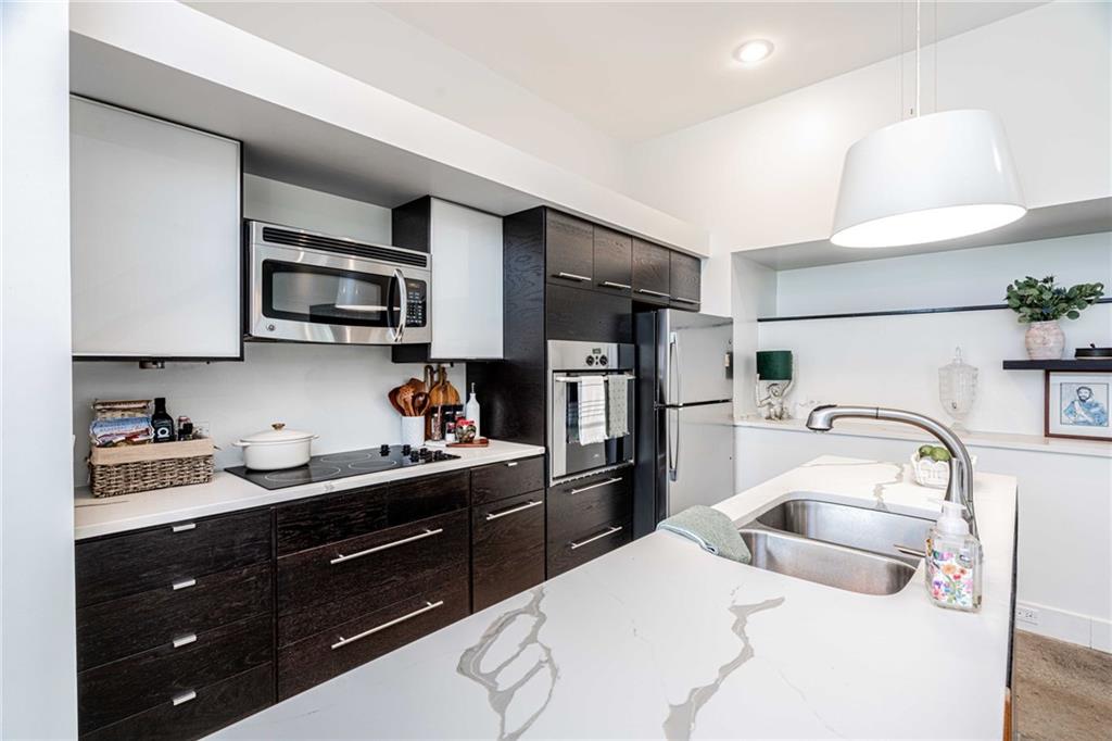 5301 LAUREL Street A