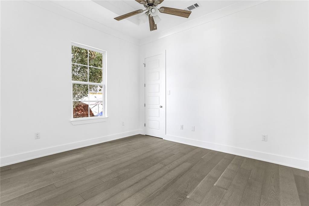 New Orleans, Louisiana 70126, United States, 3 Bedrooms Bedrooms, ,2 BathroomsBathrooms,Residential,Pending,70582