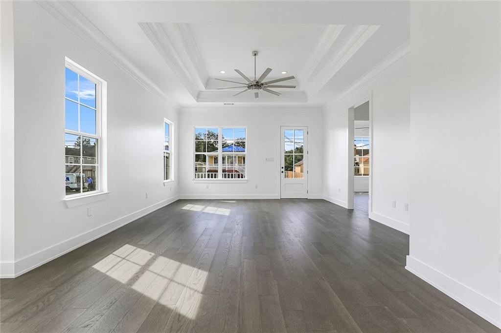 New Orleans, Louisiana 70126, United States, 3 Bedrooms Bedrooms, ,2 BathroomsBathrooms,Residential,Pending,70582