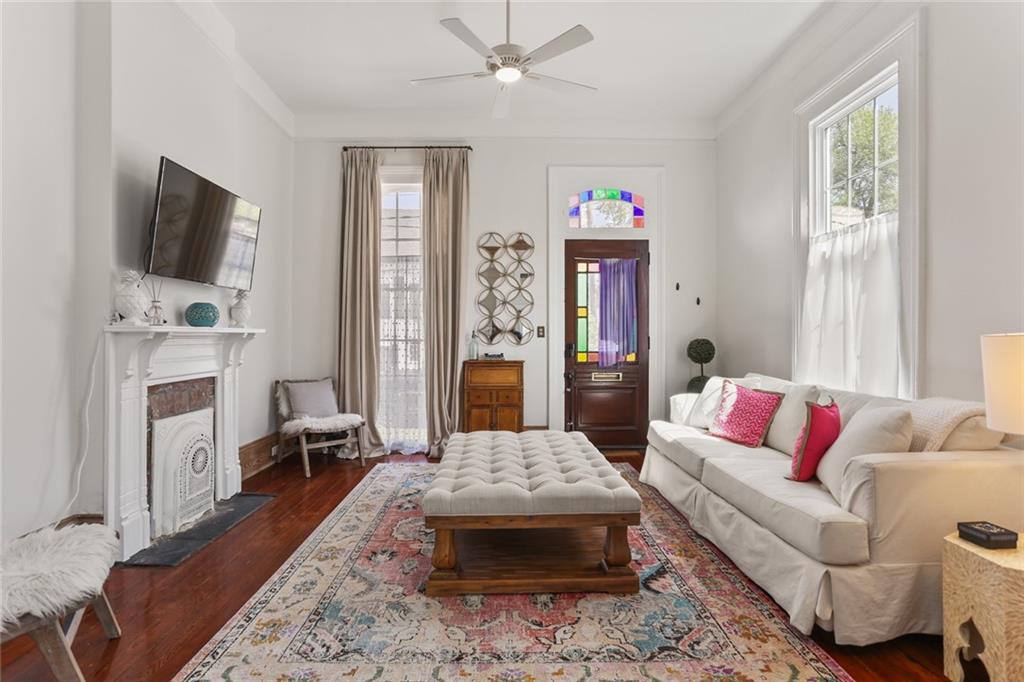New Orleans, Louisiana 70115, United States, 1 Bedroom Bedrooms, ,1 BathroomBathrooms,Residential,Active,114051