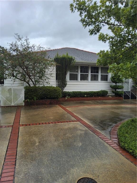 113 MAGNOLIA Drive
