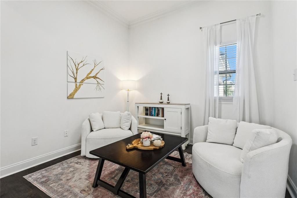 740 ENGLISH OAK Drive