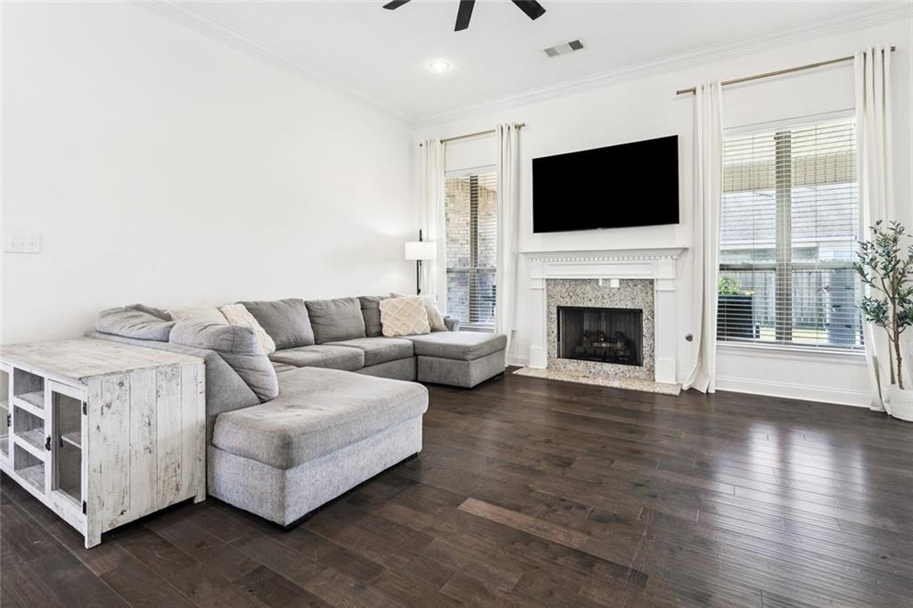 740 ENGLISH OAK Drive