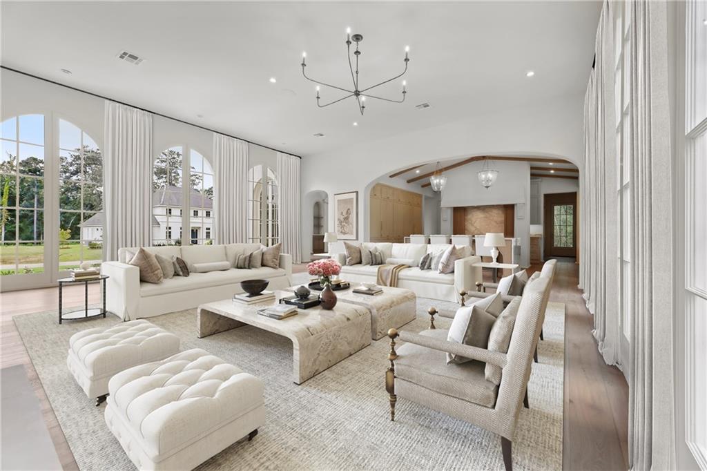 10 THUNDERBIRD Drive