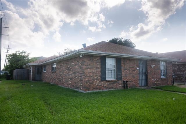 7700 02 ARCADIA Lane