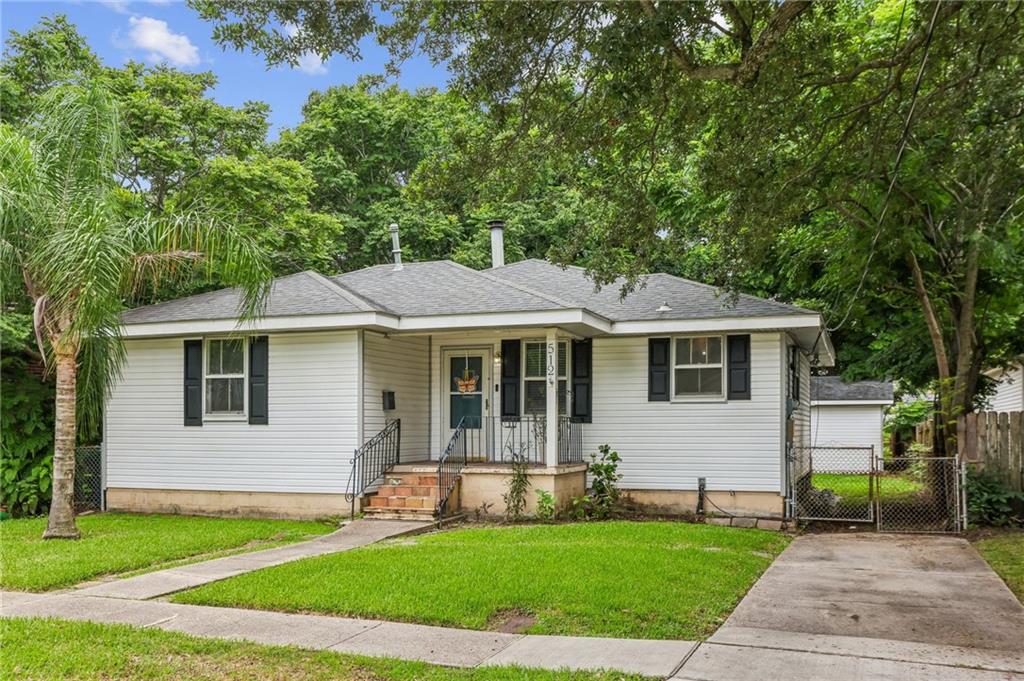 512 HENRY LANDRY Avenue