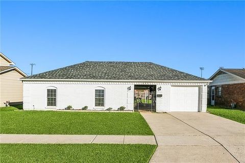 Photo of 641 FIELDING Avenue, Terrytown, LA 70056 (MLS # 2558833)