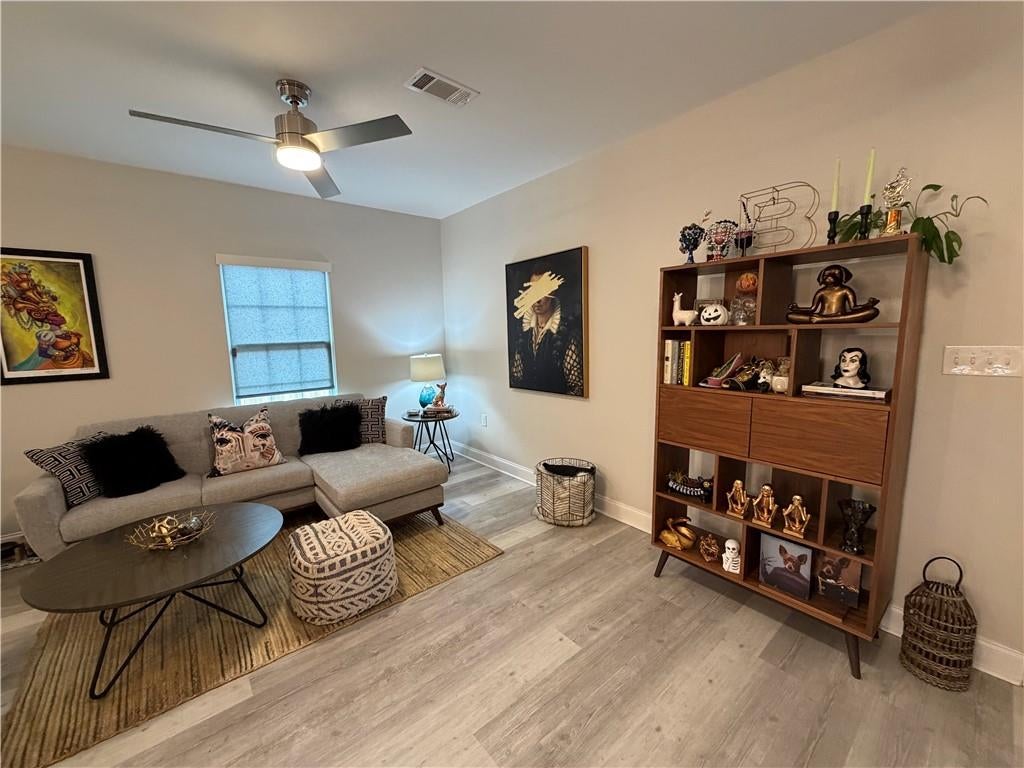 2313 SEMINOLE Place