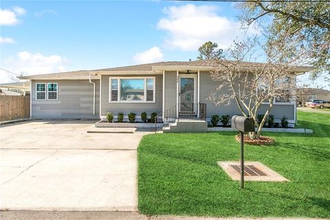200 THIRD Street Luling LA 70070