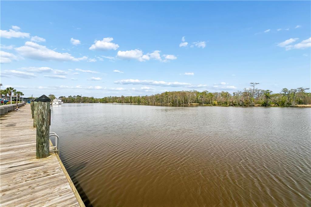 127 E HIGHWAY 22 Highway N-5