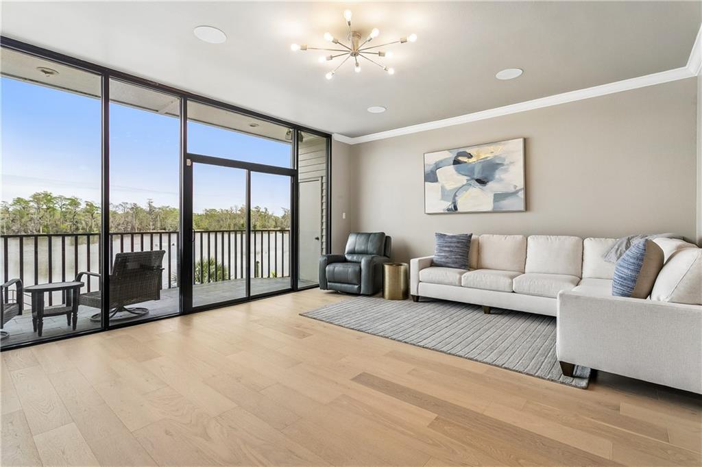 127 E HIGHWAY 22 Highway N-5