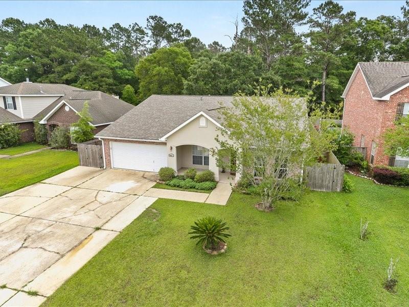 544 HUSEMAN Lane