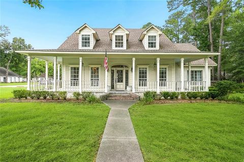 Photo of 62 COLONY TRAIL Drive, Mandeville, LA 70448 (MLS # 2556491)