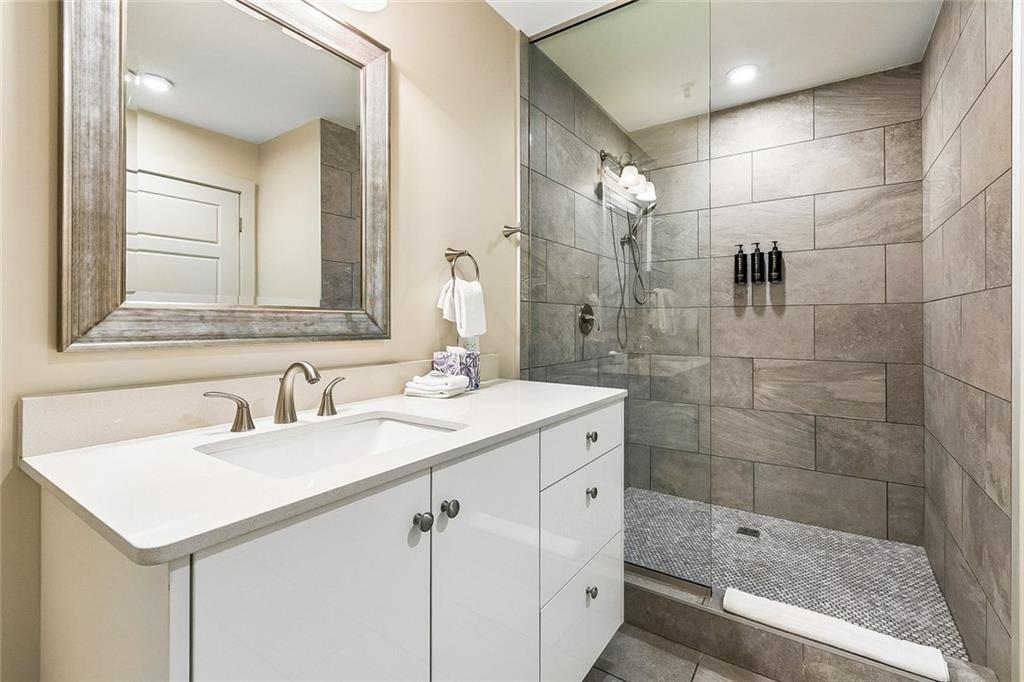 1111 TULANE Avenue 222