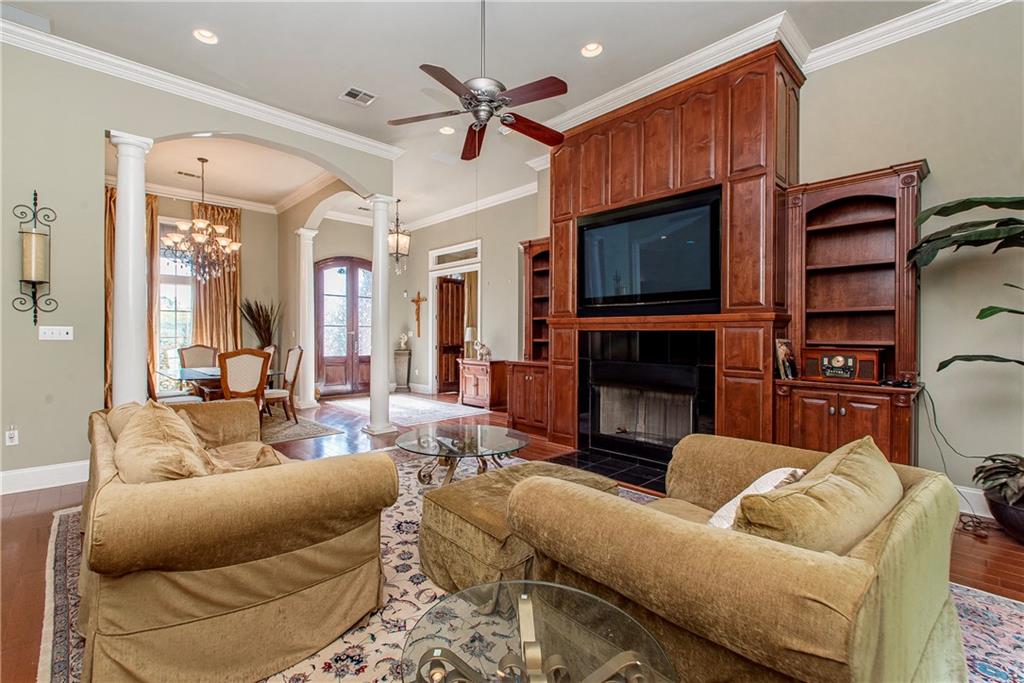 Hammond, Louisiana 70401, United States, 4 Bedrooms Bedrooms, ,4 BathroomsBathrooms,Residential,Pending,189243