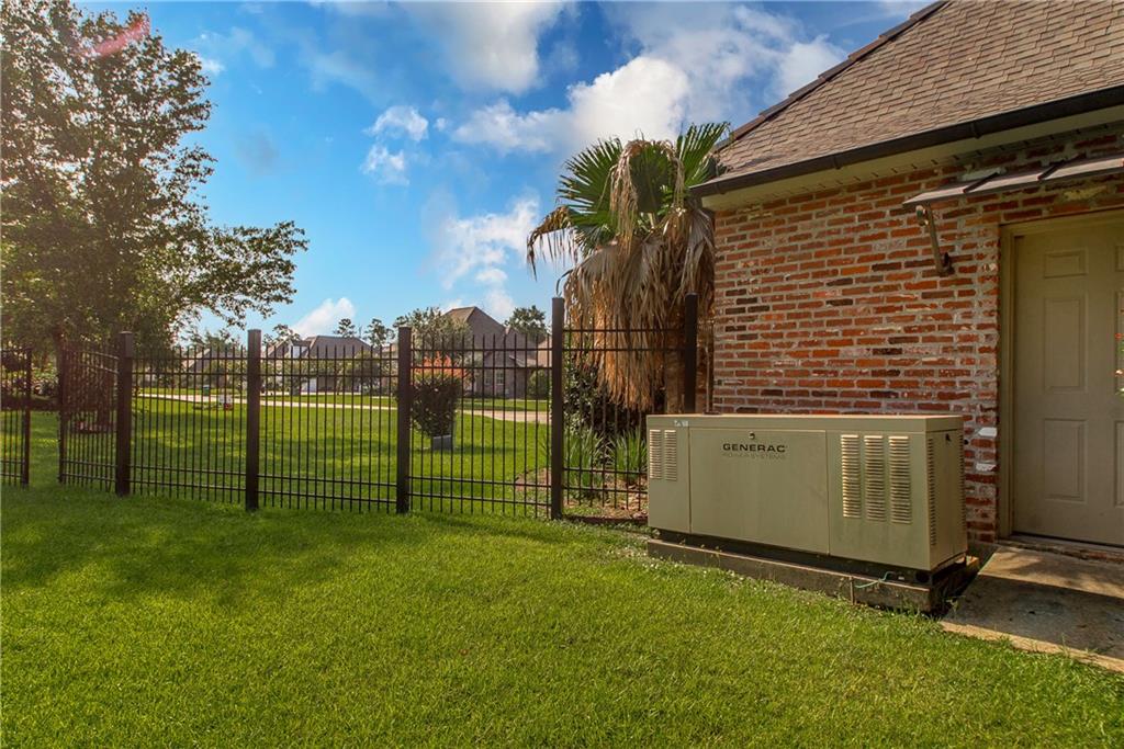 Hammond, Louisiana 70401, United States, 4 Bedrooms Bedrooms, ,4 BathroomsBathrooms,Residential,Pending,189243