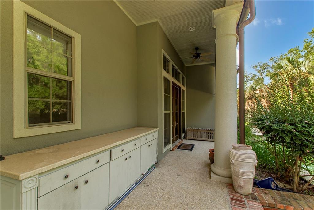 Hammond, Louisiana 70401, United States, 4 Bedrooms Bedrooms, ,4 BathroomsBathrooms,Residential,Pending,189243