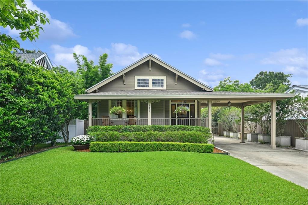 243 BONNABEL Boulevard