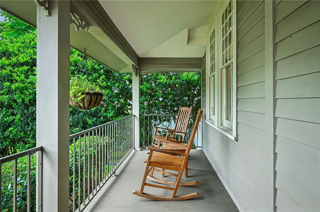 243 BONNABEL Boulevard