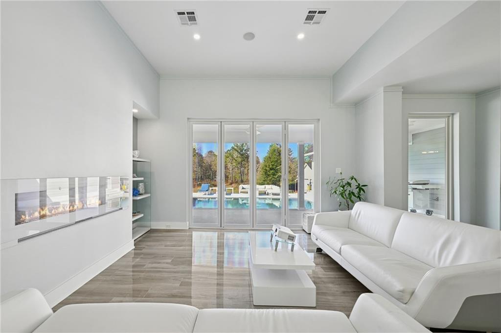 77553 HIGHWAY 1081