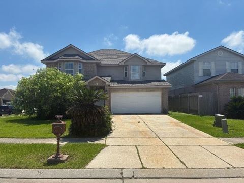 Photo of 1111 ARTESA Drive, Jefferson, LA 70072 (MLS # 2559422)