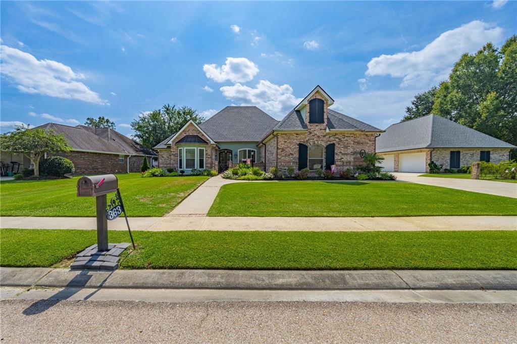 363 LAKE ORLEANS Boulevard