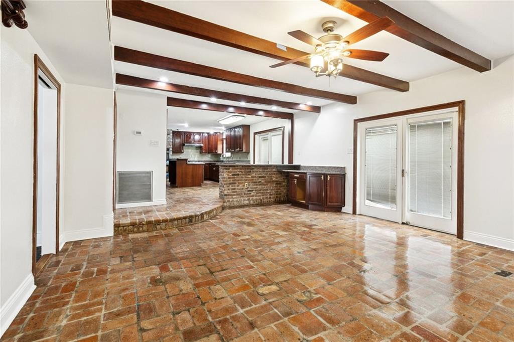 776 FAIRFIELD Avenue