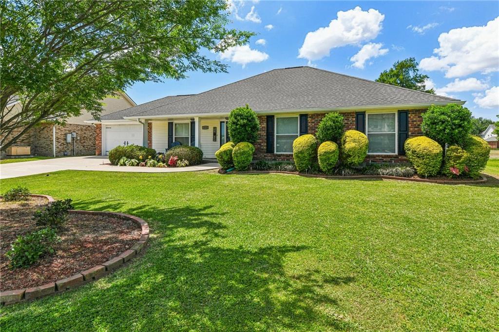 3516 LAKE LYNN Drive