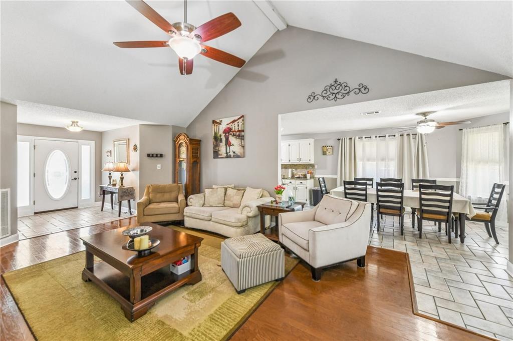 3516 LAKE LYNN Drive