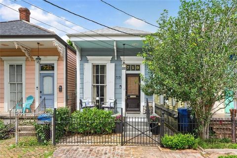 Photo of 719 PLEASANT Street, New Orleans, LA 70115 (MLS # 2560625)