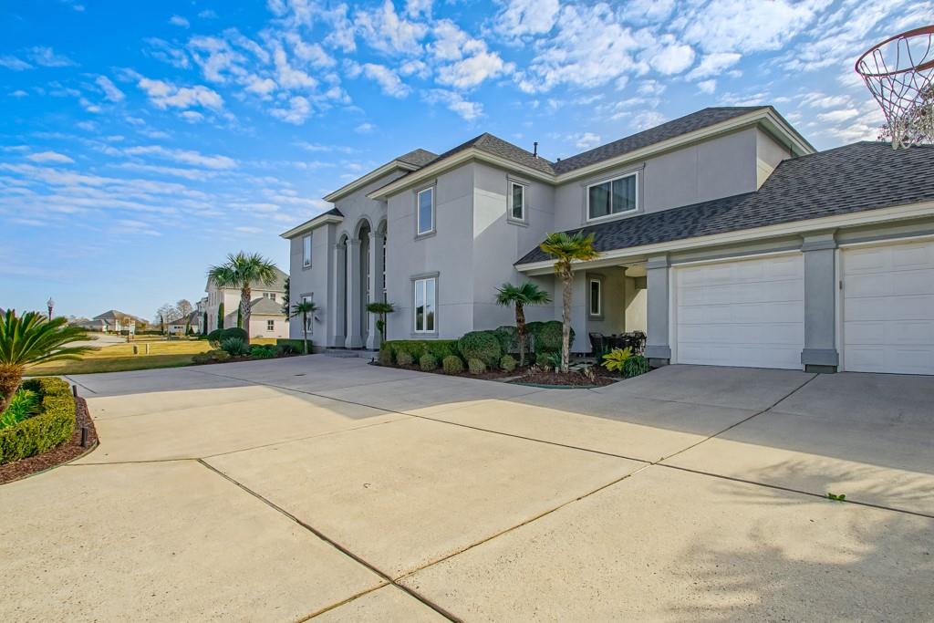132 PINE VALLEY Drive